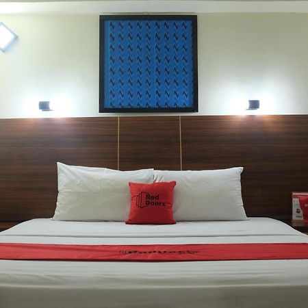 Reddoorz Plus Near Senen Yakarta Exterior foto